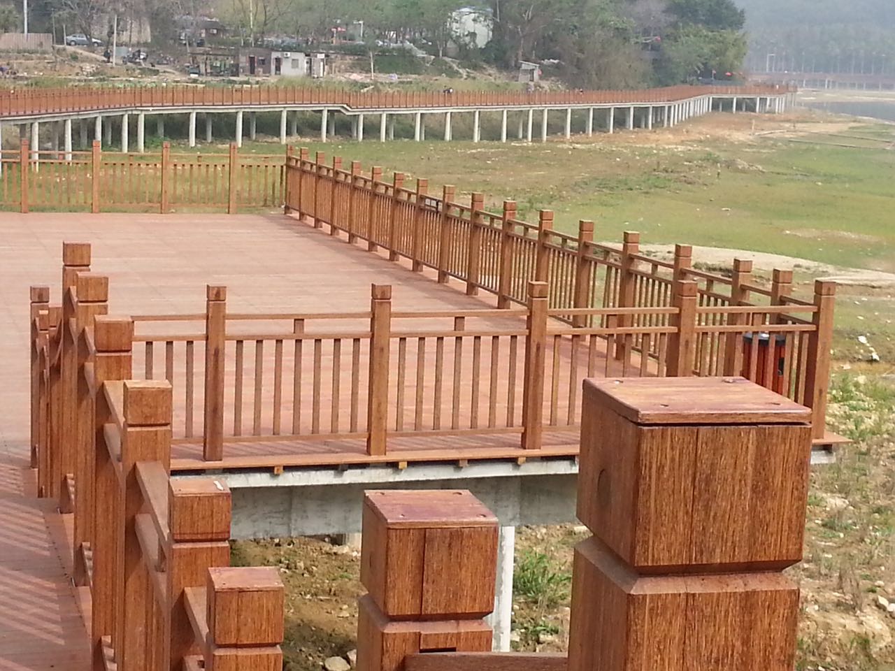 防腐木栈道栏杆